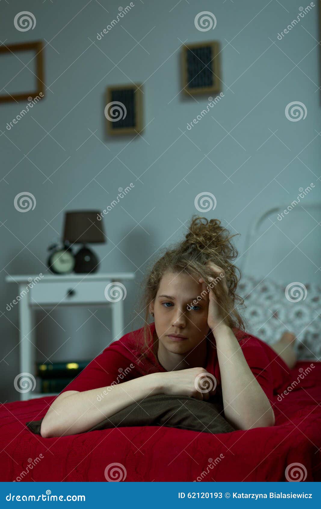 Sad woman lying in bed stock image. Image of couch, lifestyles - 62120193