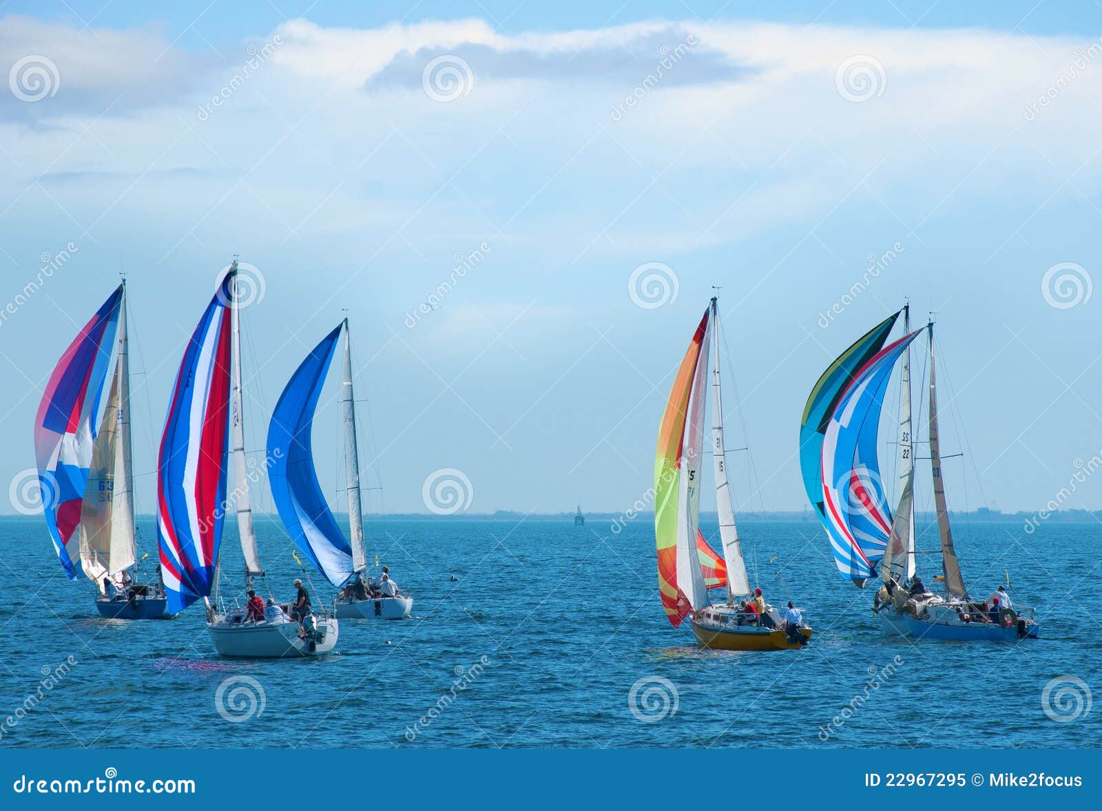 sails vela sailboats spinnaker zeilboot regatta barca voiles gennaker barco bunten segeln zeilen variopinte vele coloridas seglar färgrika raza colorées