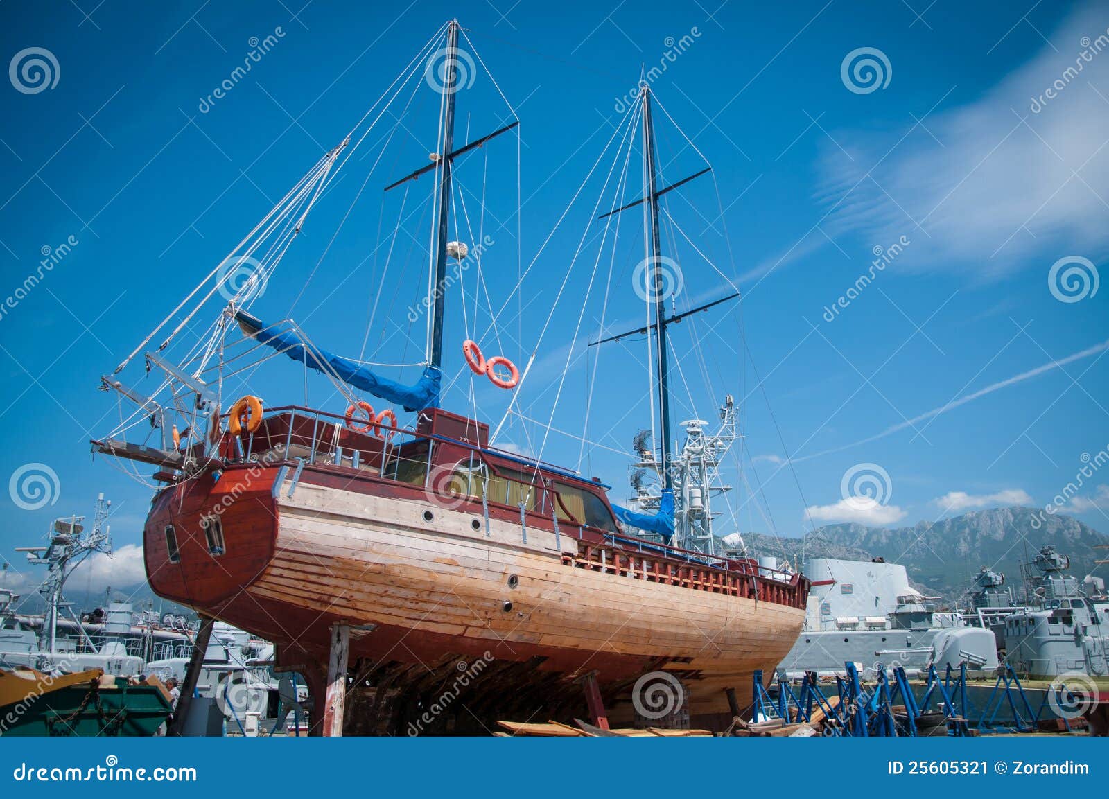 Sailboat repair stock image. Image of vessel, boat, repair 25605321