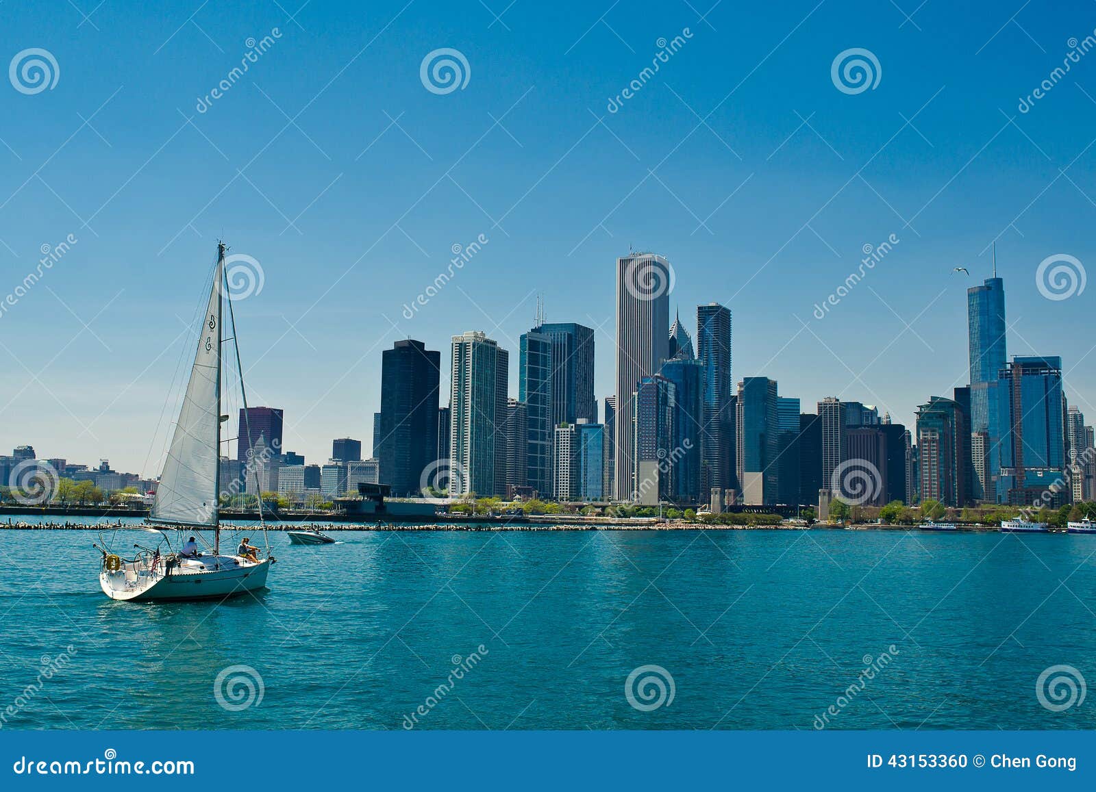 Sailing boat and chicago editorial image. Image of chicago 43153360