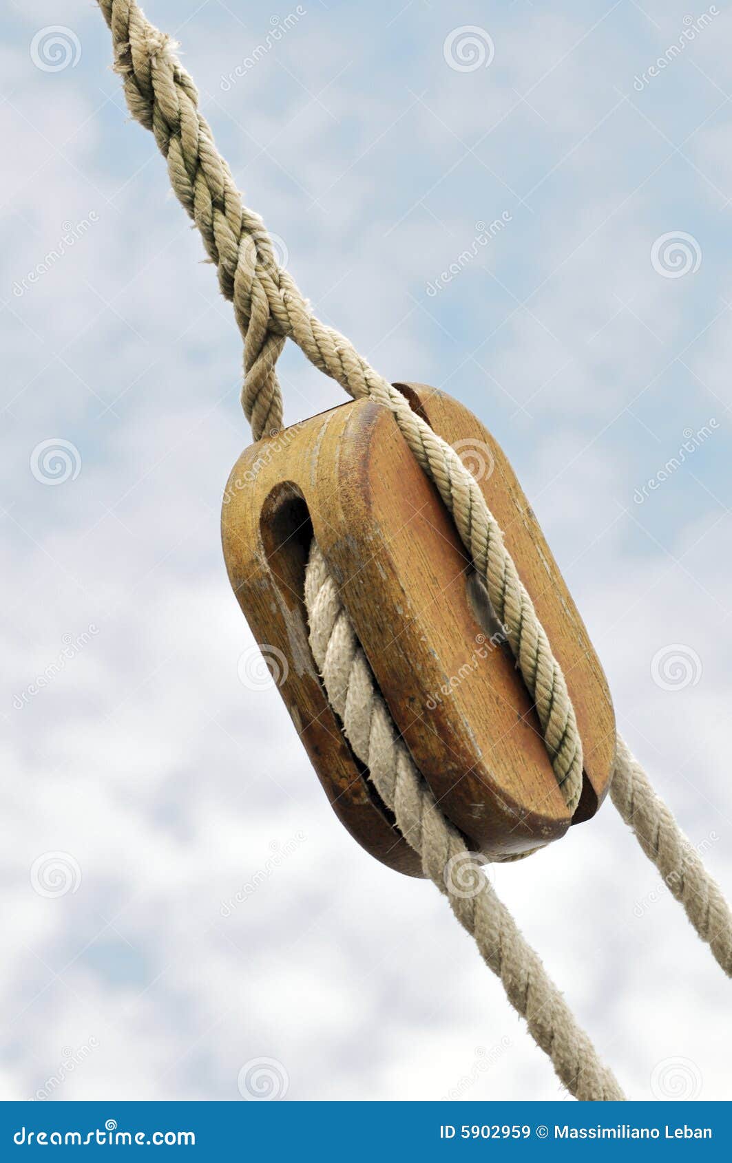 Sailing pulley stock image. Image of ocean, nautical, ship 5902959