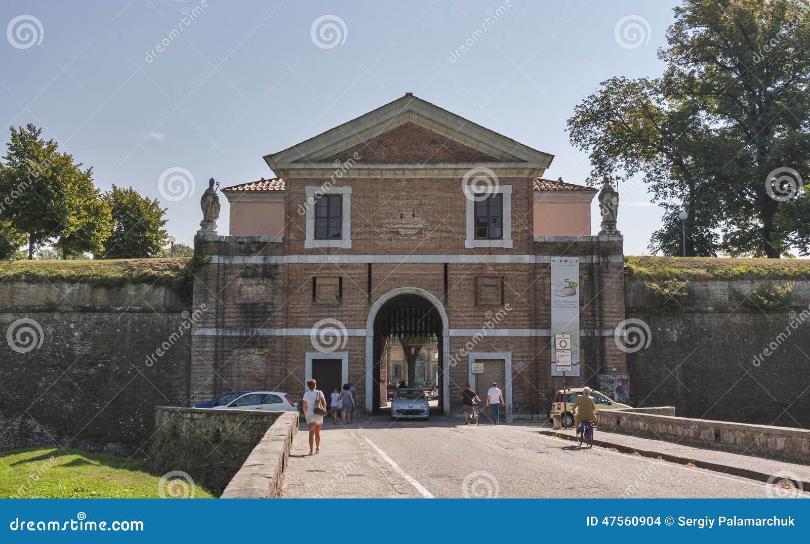 Saint Donato Gate in Lucca, Italy Editorial Stock Image - Image of ...