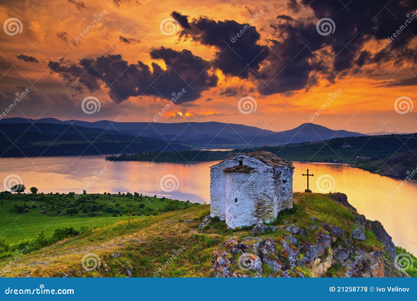 saint joan letni chapel, bulgaria