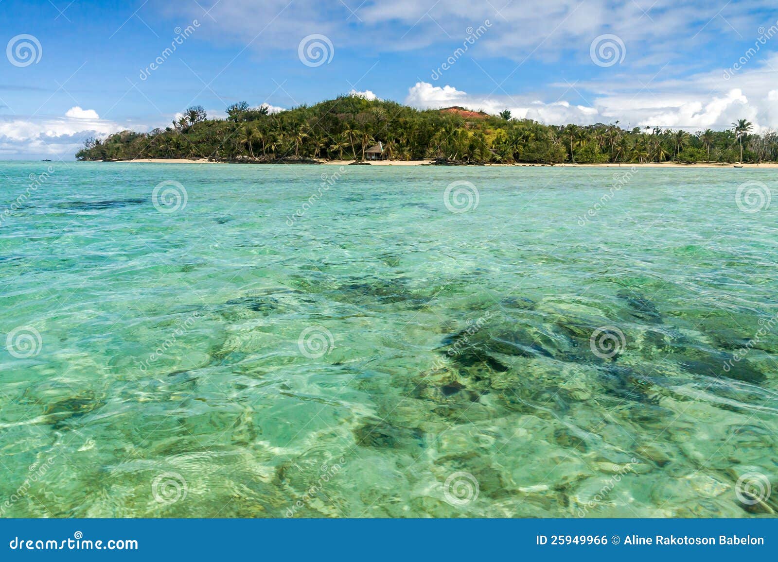 Seascape av den Sainte Marie ön (nyfikna Boraha), Madagascar