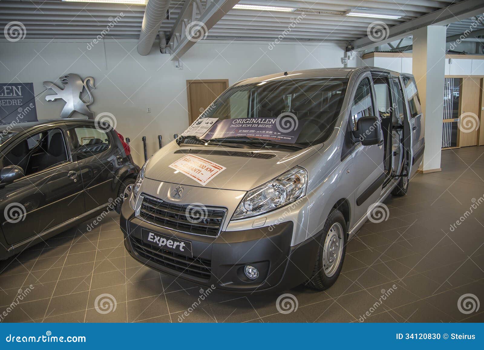Peugeot Expert Stock Photos - Free & Royalty-Free Stock Photos from  Dreamstime