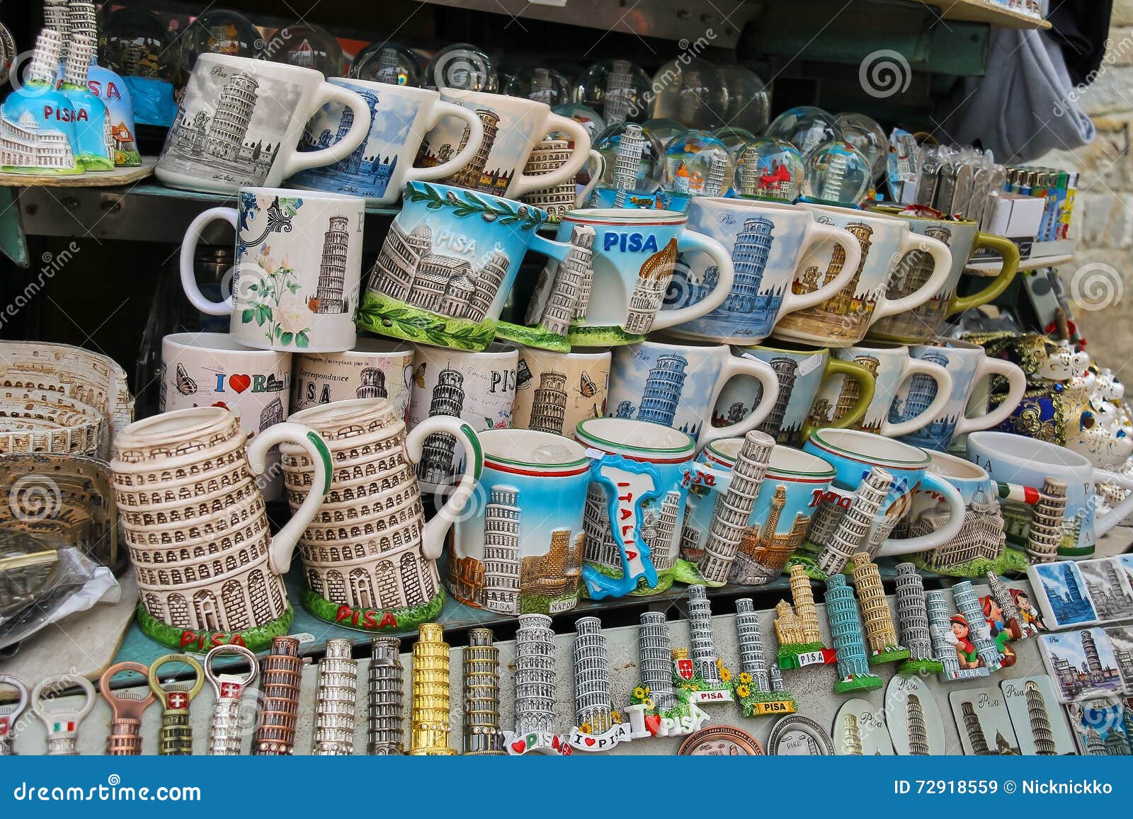 Sale of Souvenirs at the Street Shop in Pisa, Italy Editorial Stock Image -  Image of heritage, handicraft: 72918559