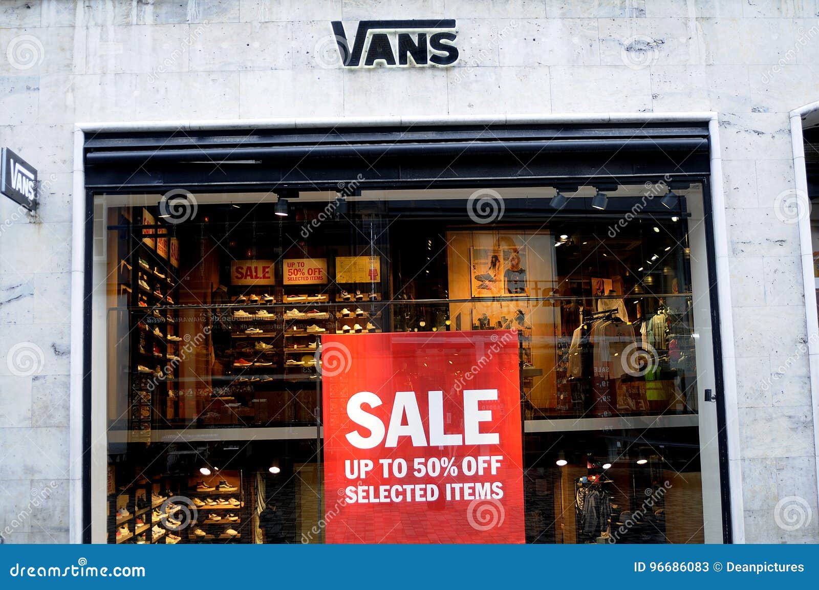 vans sale in store