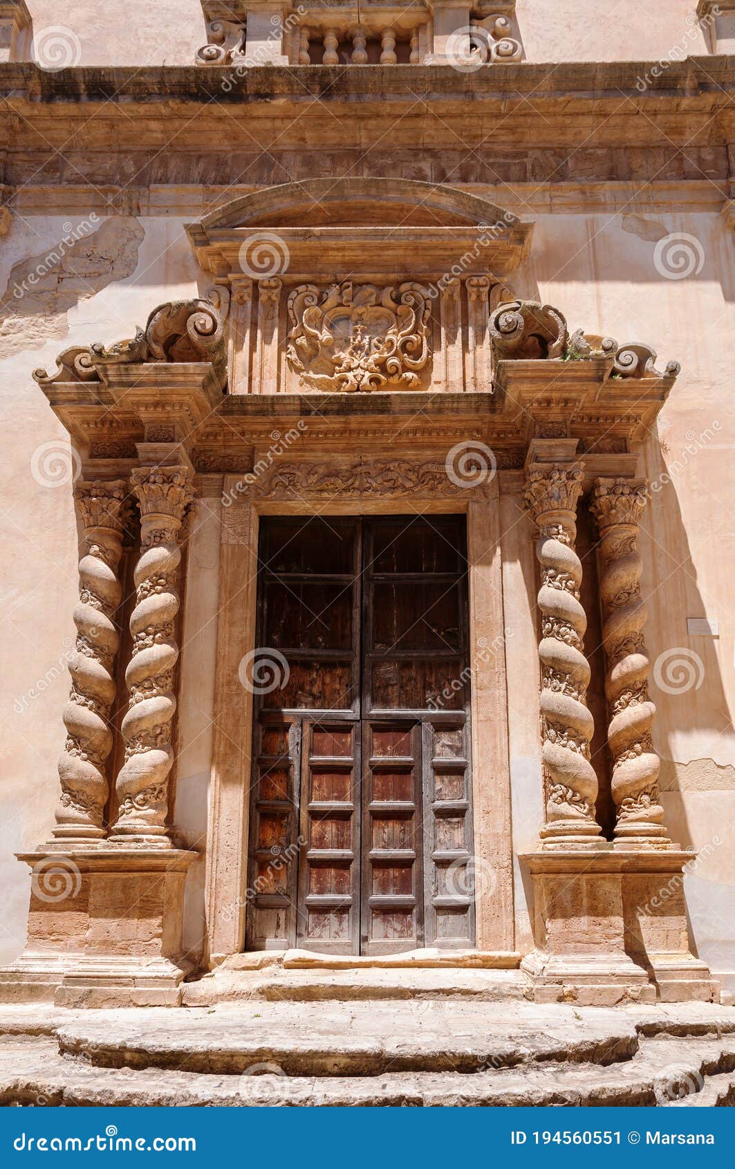 portal of parrocchia matrice s. nicola di bari