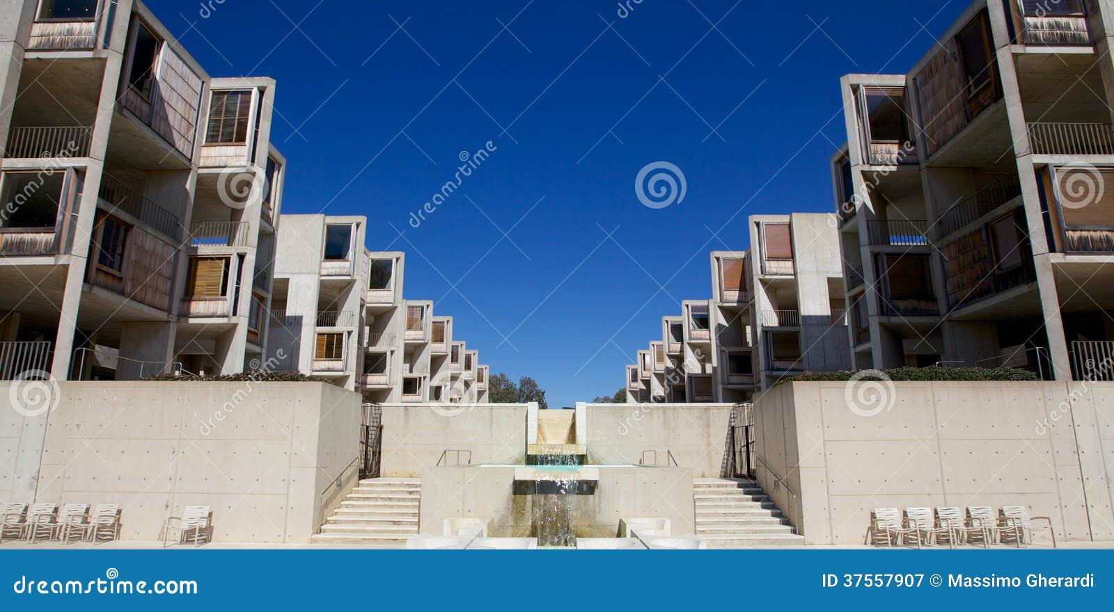 The Salk Institute (Front View) Editorial Photography - Image of