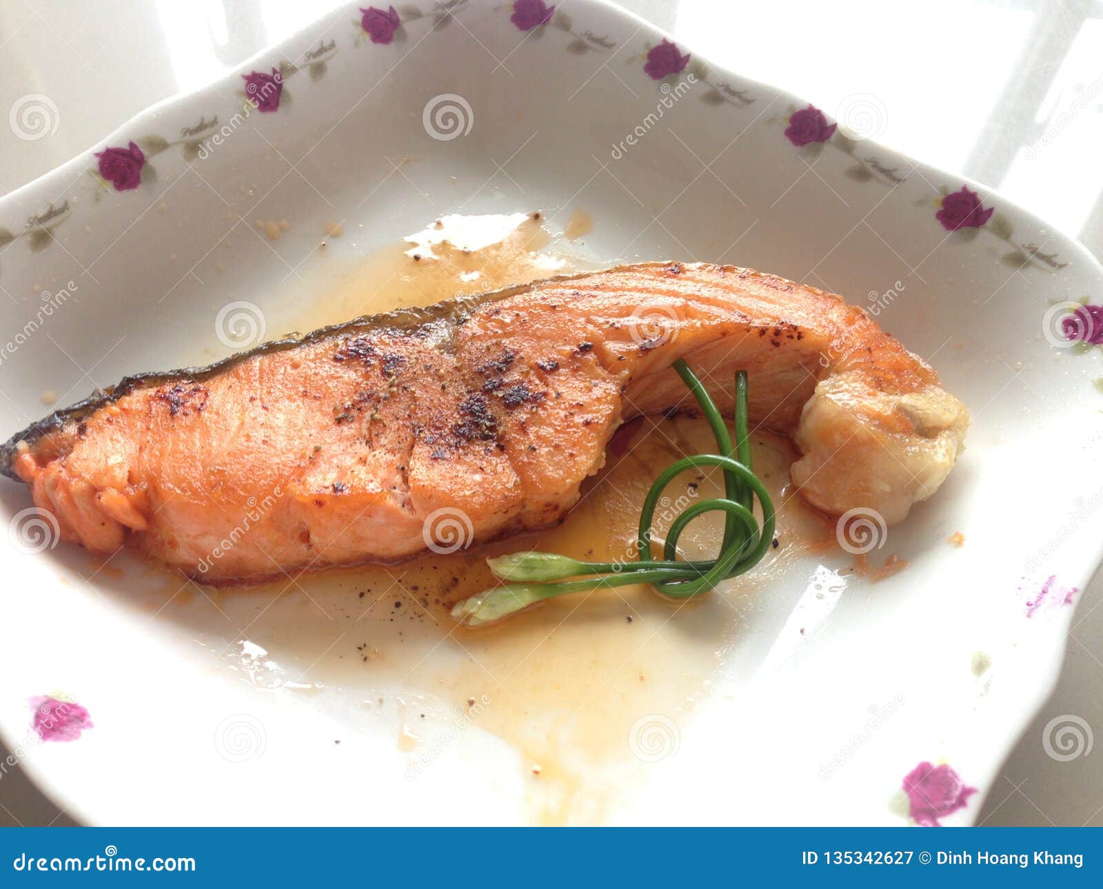 Salmon on dish stock image. Image of delicious, fish - 135342627