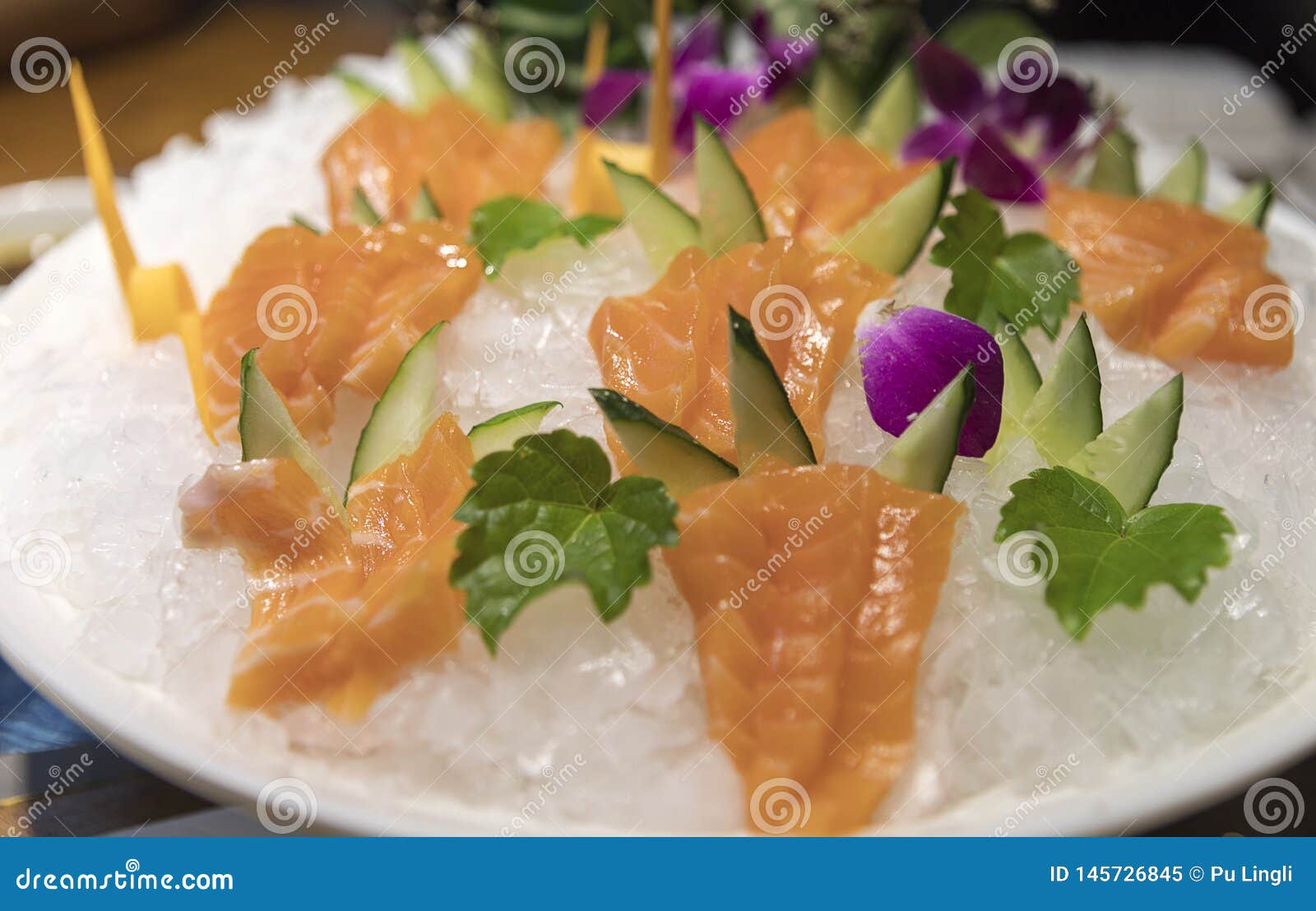 seafood sashimi platter