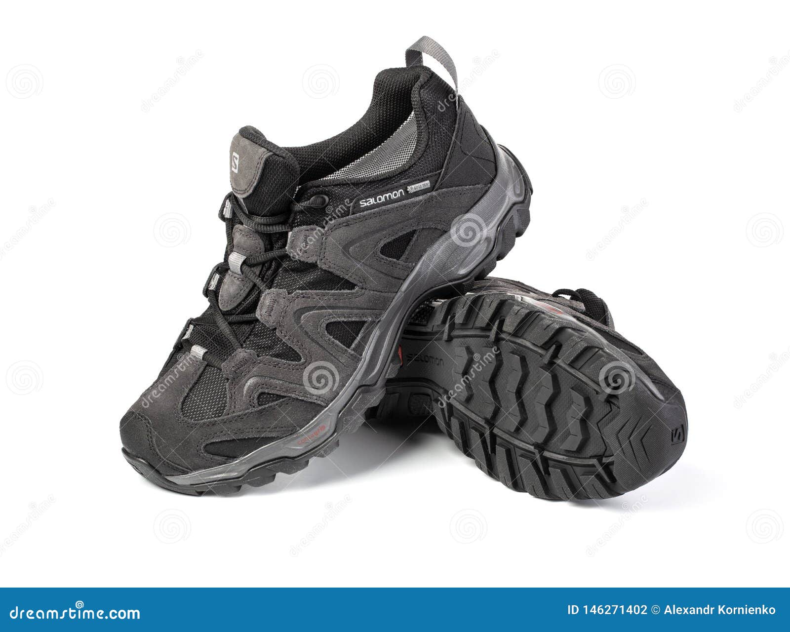 salomon group running shoes