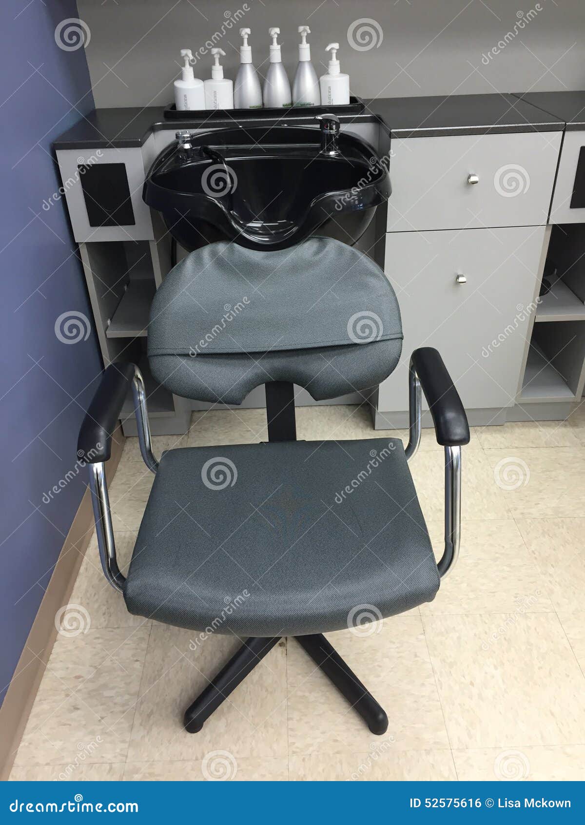 Salon Shampoo Bowl Chair Stock Photo Image Of Salon 52575616