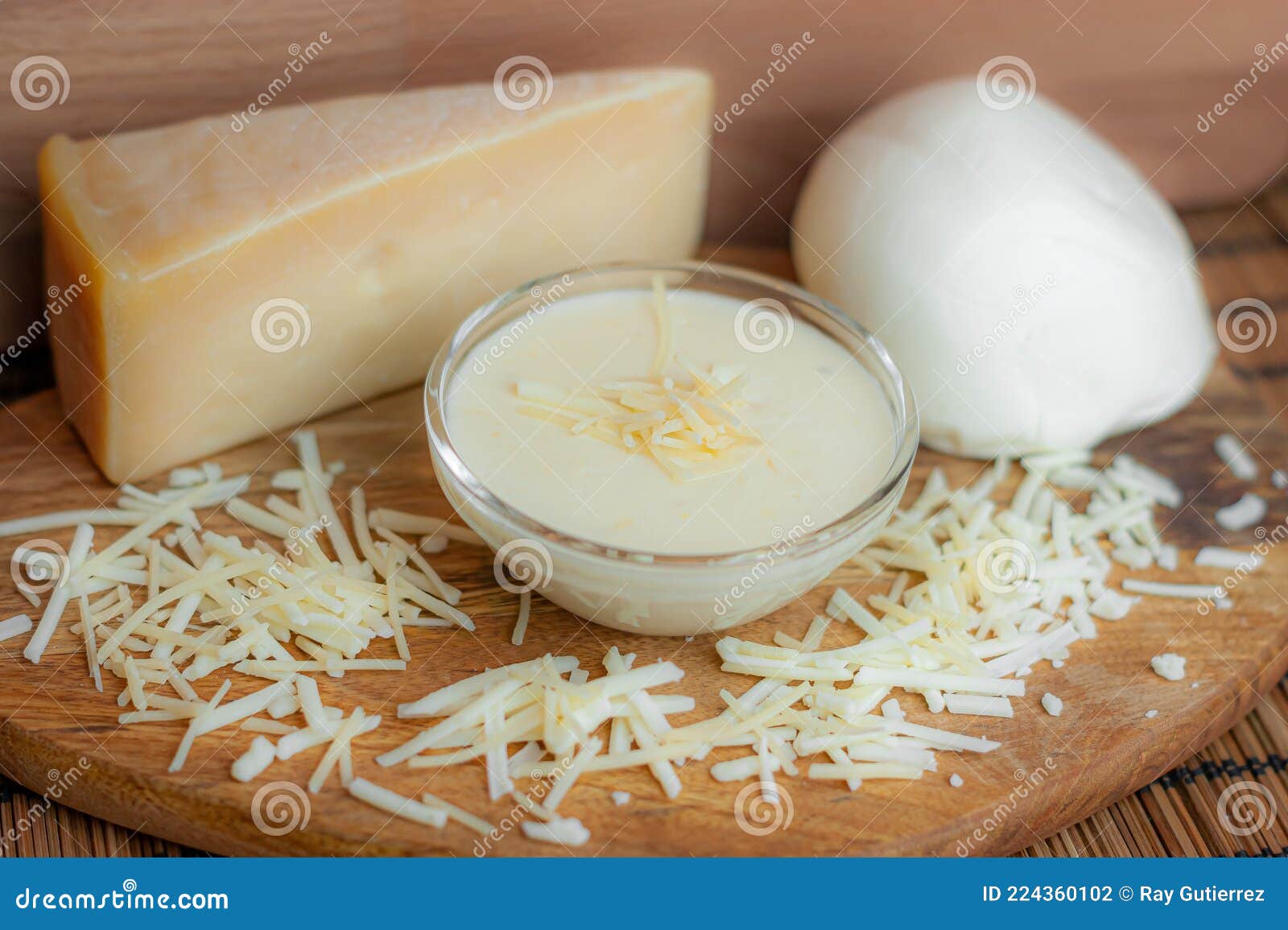 Salsa De Queso Salsa Italiana Comida Italiana Foto de archivo Imagen