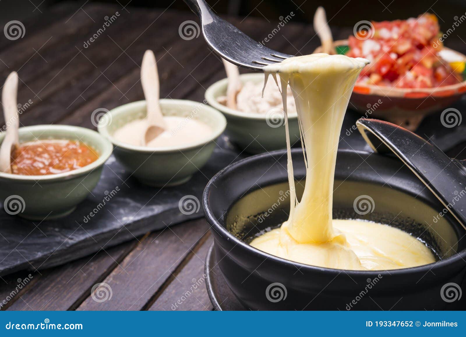 Salsa De Salsa Y Salsa De Estilo Mexicano Foto de archivo Imagen de queso, salsa 193347652