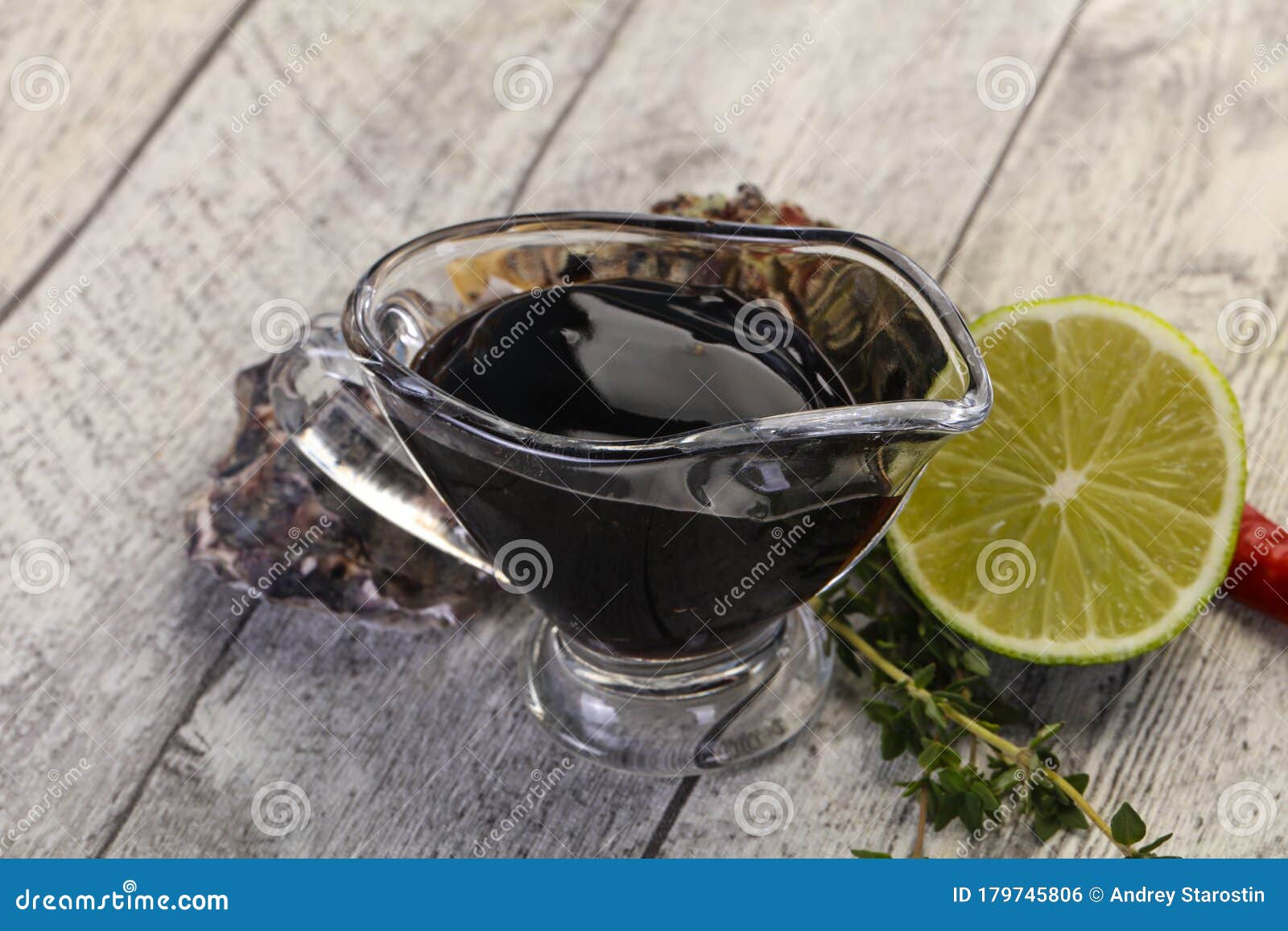 Salsa Tradicional De Ostras Foto de archivo Imagen de salsa, botella