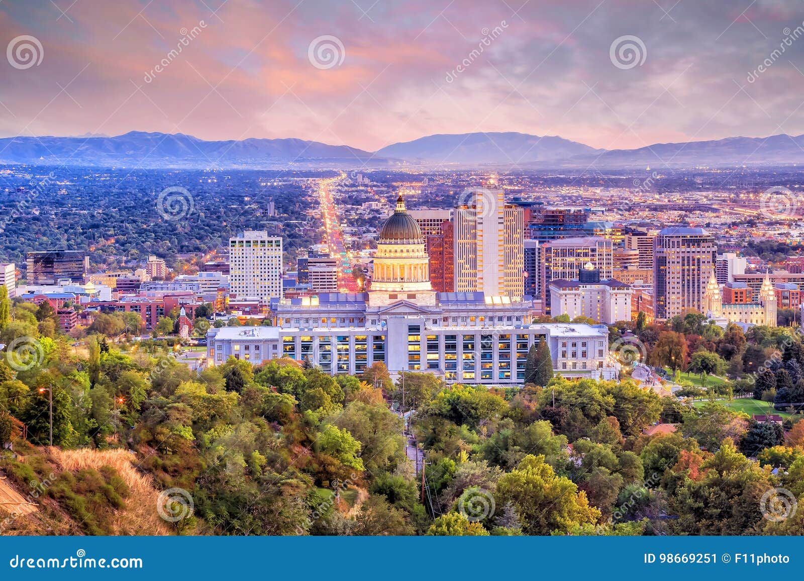 salt lake city, utah at night