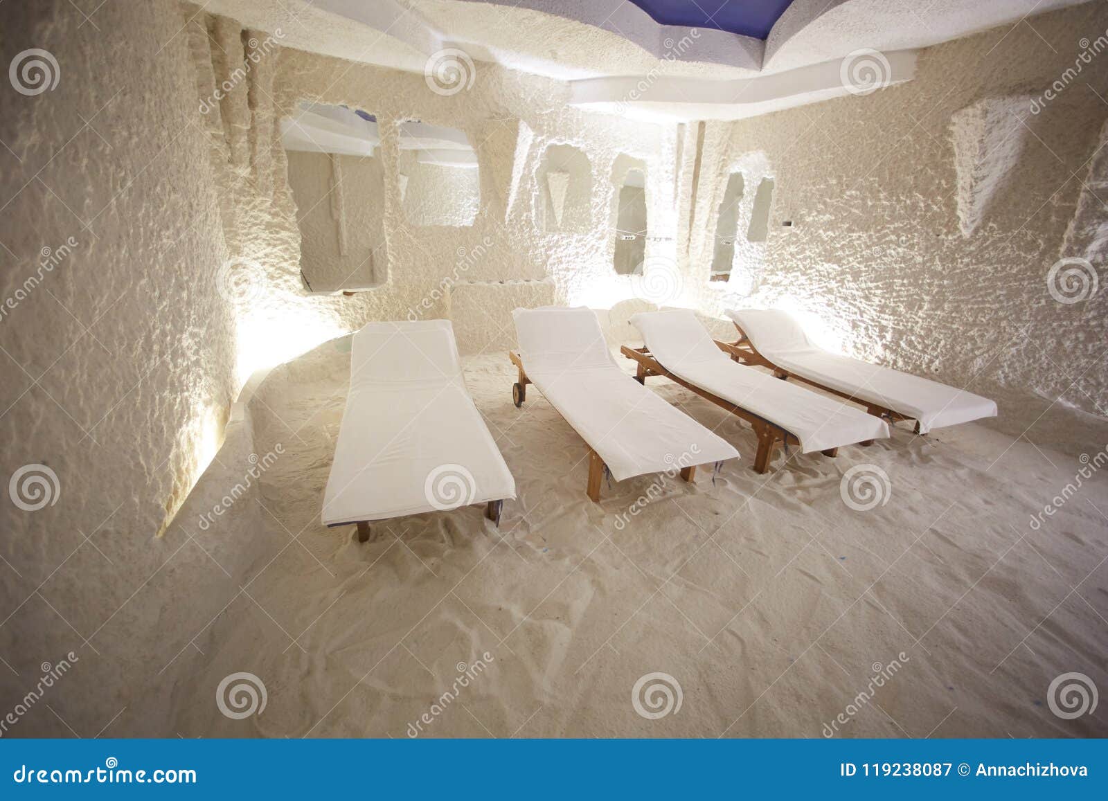salt room. halotherapy for treatment of respiratory diseases.