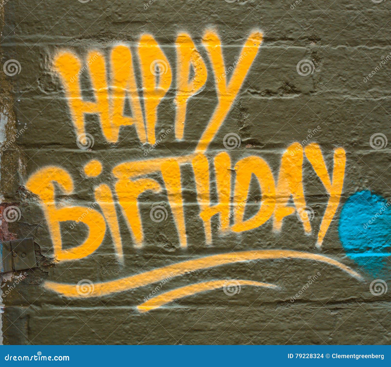 Graffiti De Joyeux Anniversaire Photos Libres De Droits Et Gratuites De Dreamstime