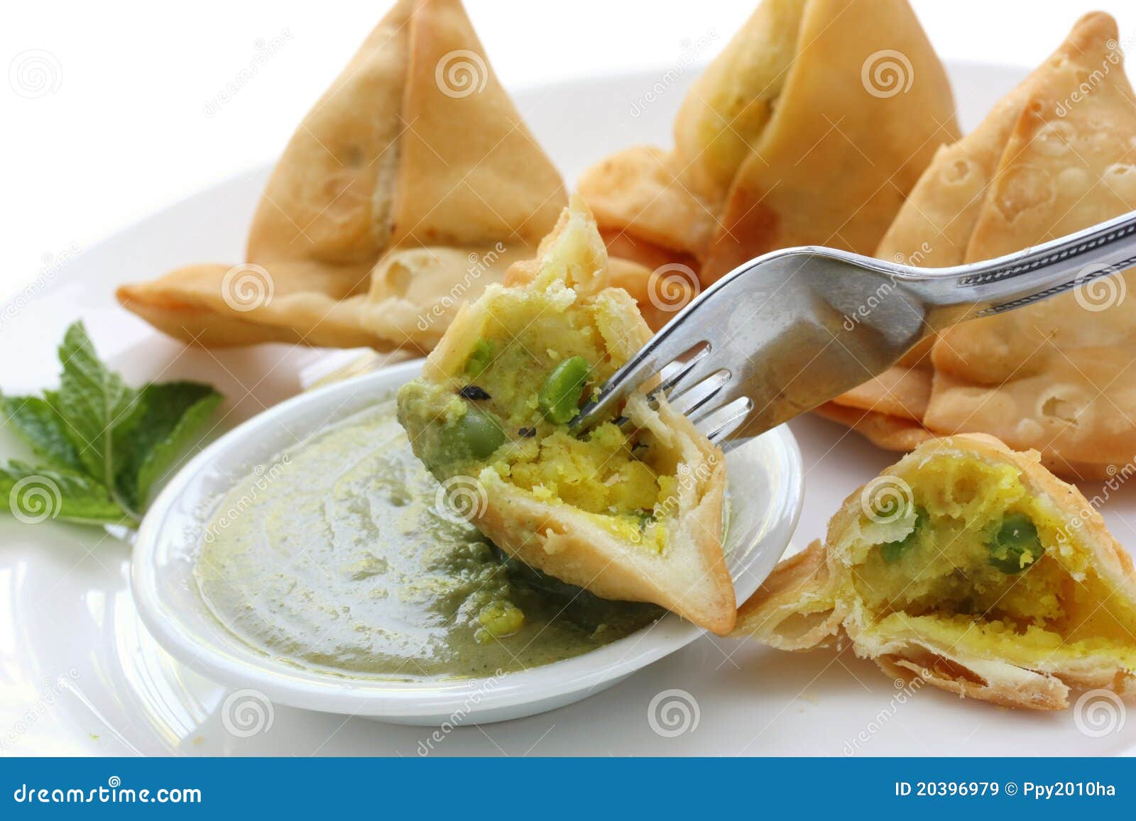 Samosa with mint chutney stock image. Image of fresh 20396979