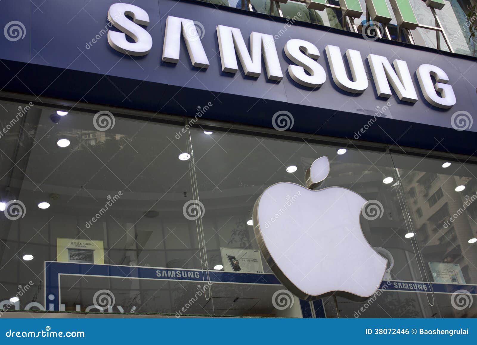 951 Apple Samsung Logo Images, Stock Photos, 3D objects, & Vectors