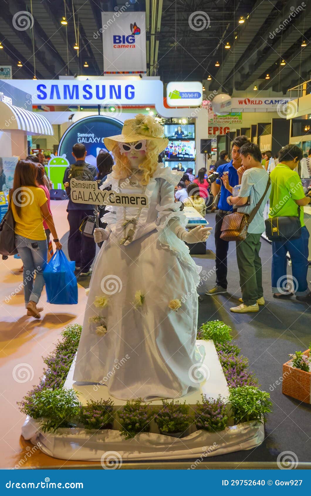 Samsung Girl Mascot To Promote Samsung Galaxy Came Editorial Image Image Of Dress Digital