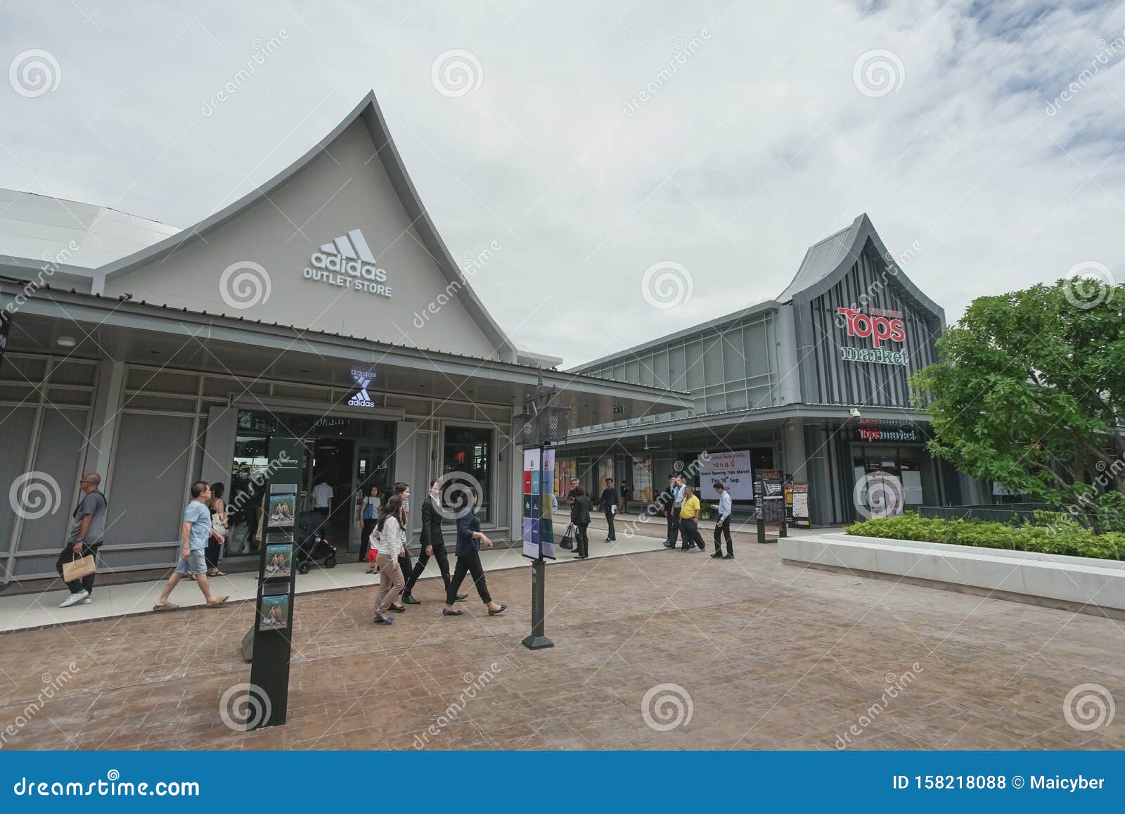 Adidas Outlet Store And Tops Market In 