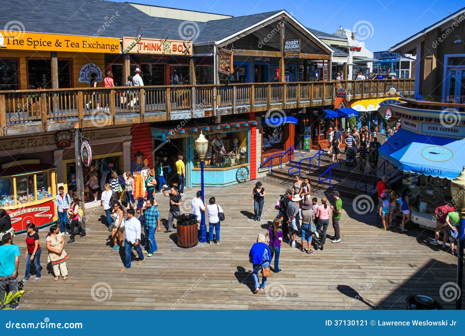 Tourists on Fisherman`s Wharf, Pier 39 at Carousel Editorial Stock