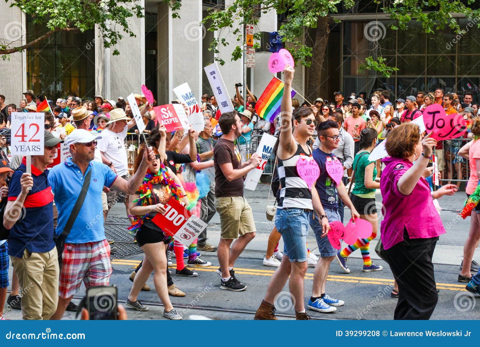 first gay pride parade held in san francisco