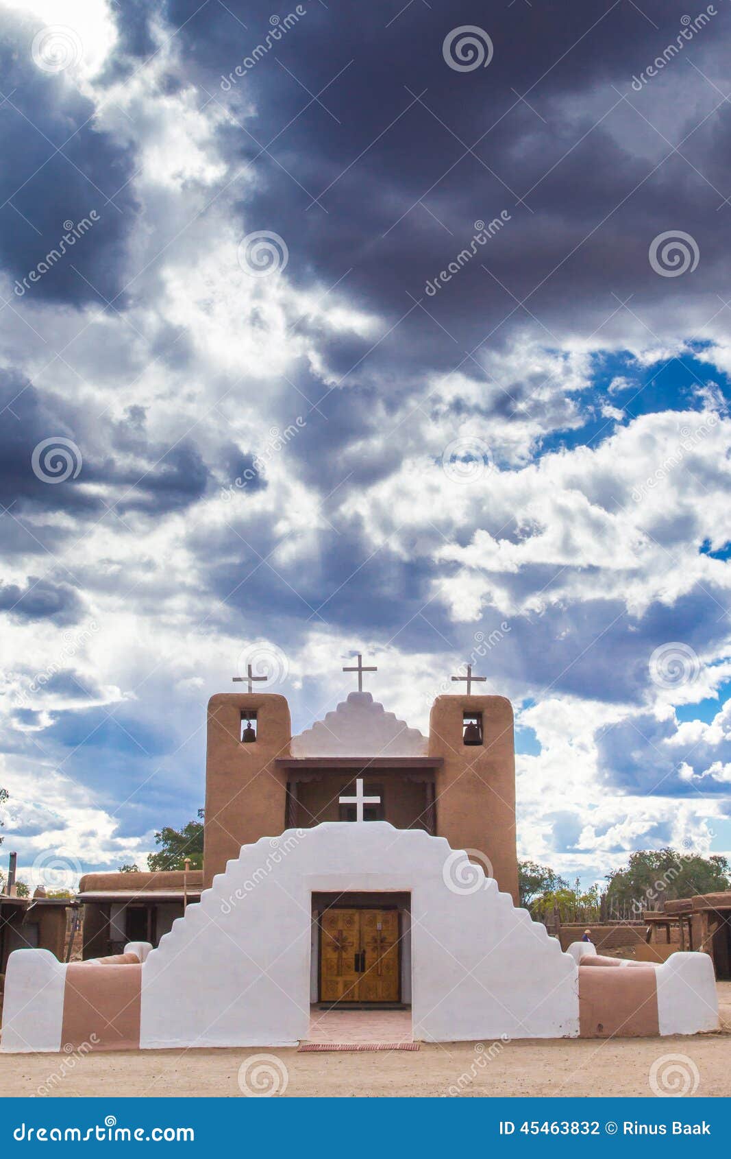 San Geronimo De Taos Church Stockfoto Bild von himmel, grenzstein