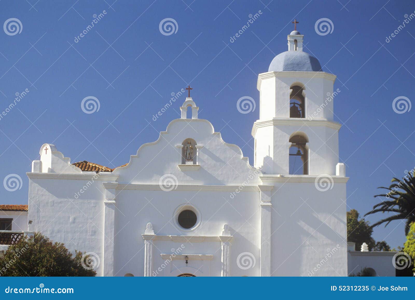 the san luis regional mission church de francia in san diego california