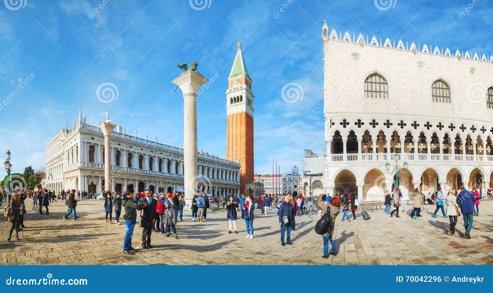 San Marco Square With Tourists In Venice Editorial Photo