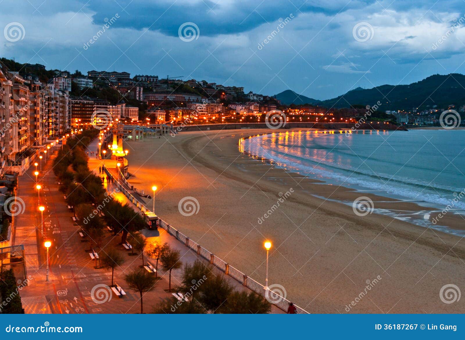 san sebastian beach daybreak