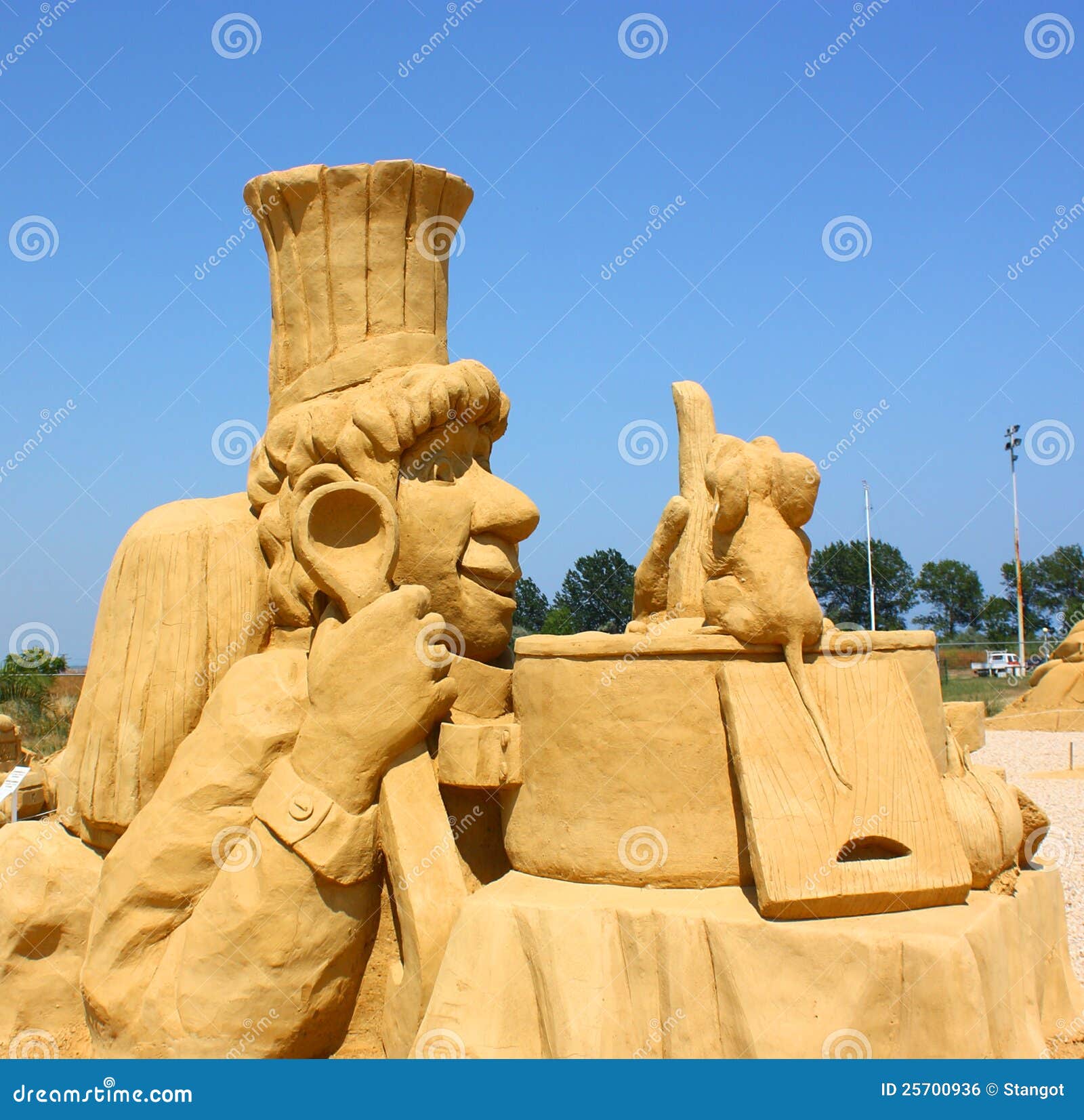 Sand Sculpture of Ratatouille Movie Editorial Photo - Image of ...