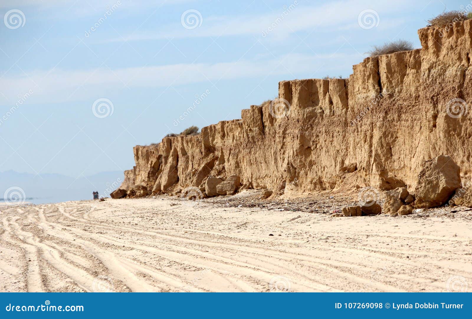 cliffs along shoreline of sea of cortez near el golfo de santa clara, sonora, mexico