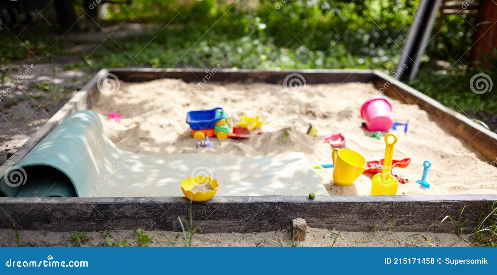 Jouets d'extérieur pour enfants et bacs à sable