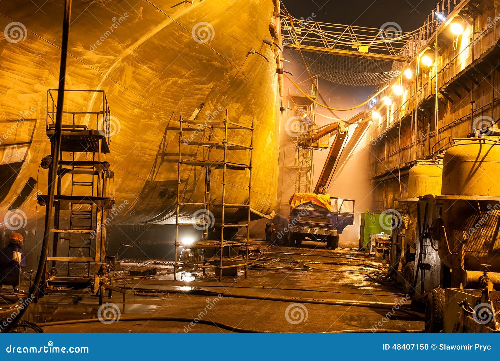Sanding the Hull of the Ship Stock Photo Image of steel, painting 48407150