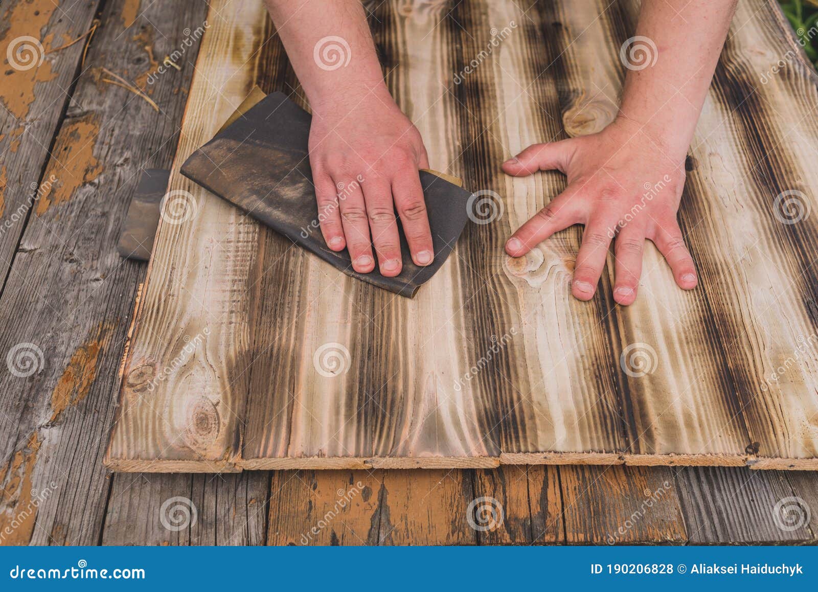 Sandpaper Wood Treatment/type of Male Hands Processing Sandpaper Wood