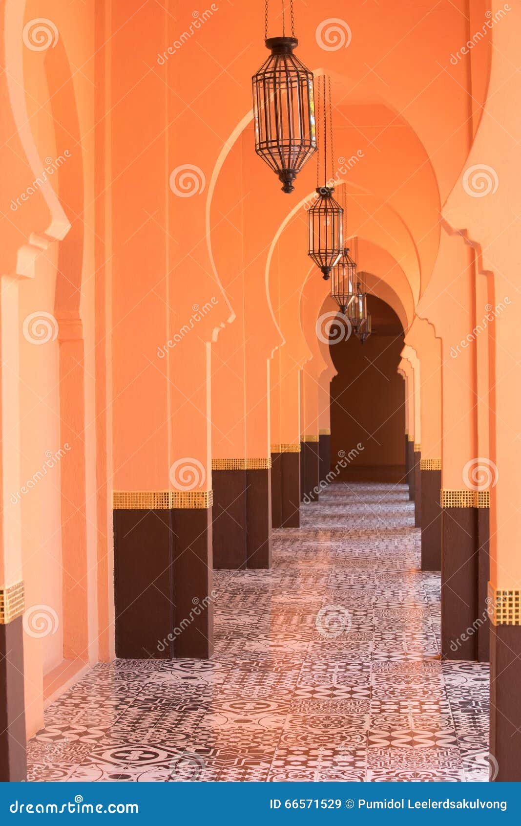 sandy arabic morrocco style corridor background