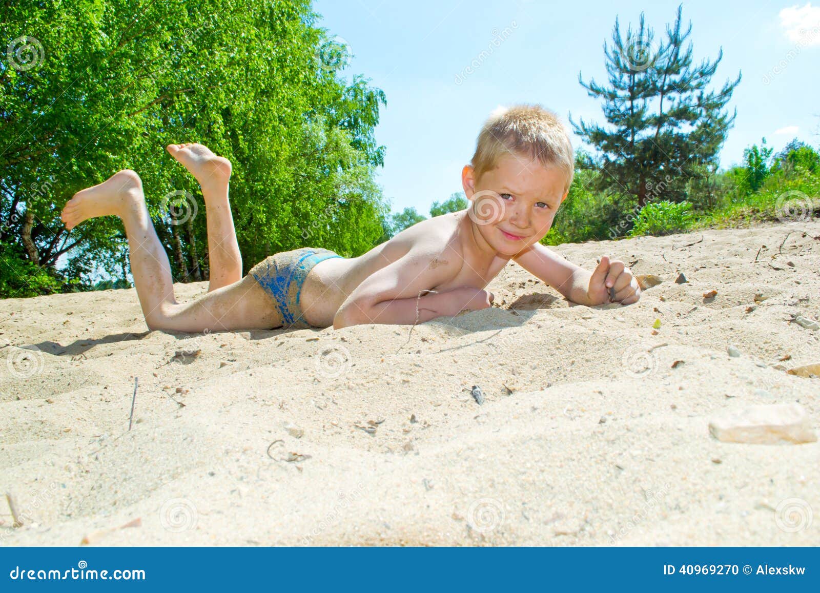 3,953 Boy Playing Sandy Beach Stock Photos - Free & Royalty-Free Stock  Photos from Dreamstime
