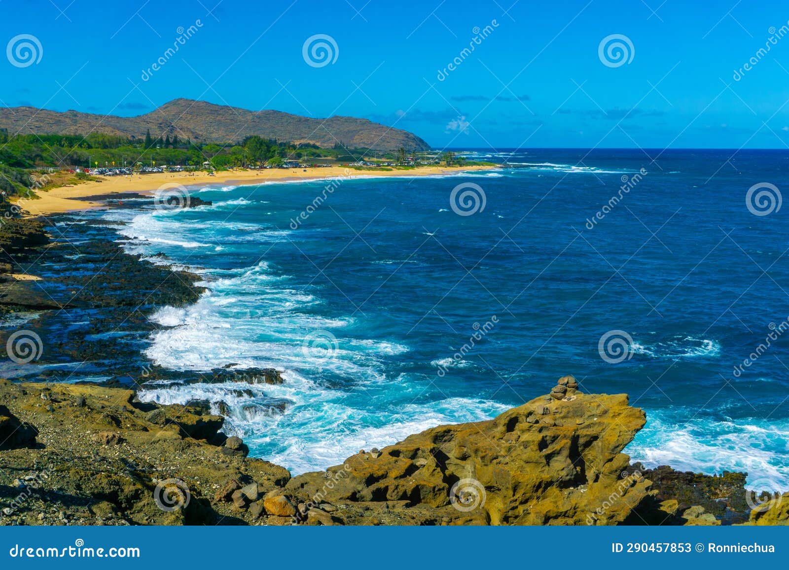 Sandy Beach On The South Shore Of Oahu In Hawaii Stock Image Image Of Leisure Waves 290457853