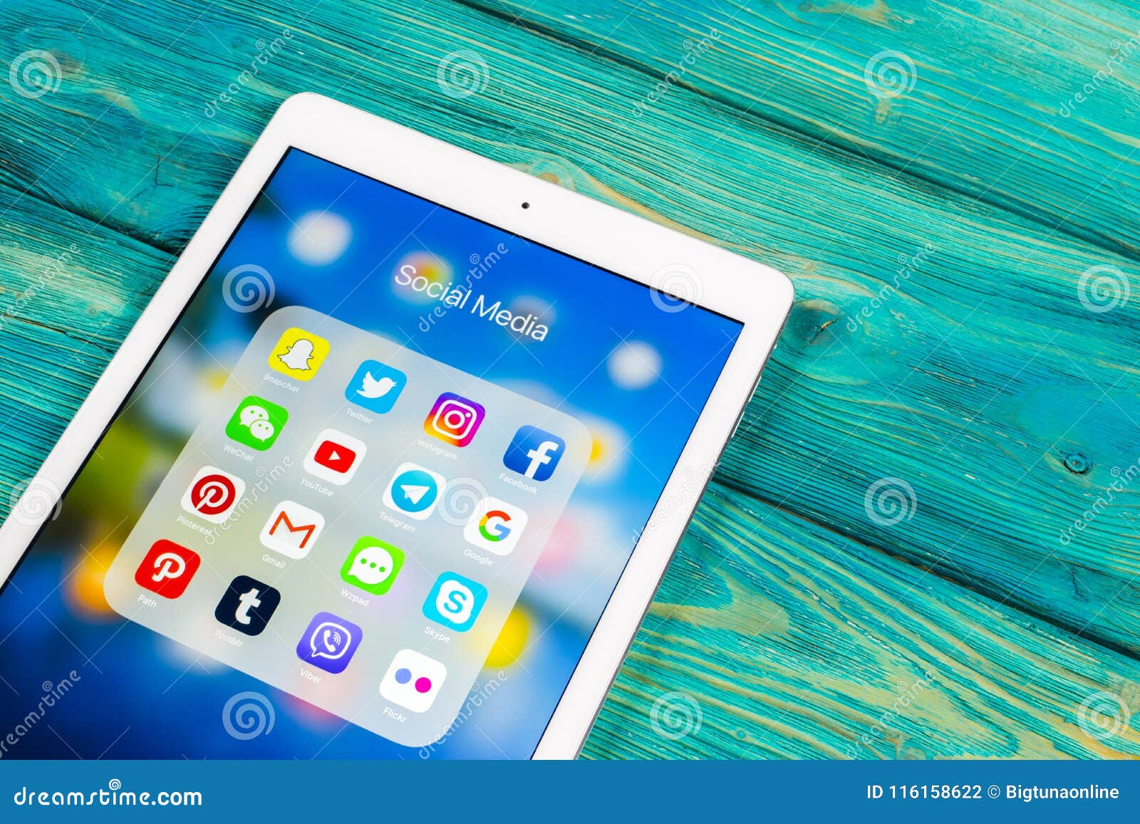 download snapchat for macbook air download snapchat for macbook air