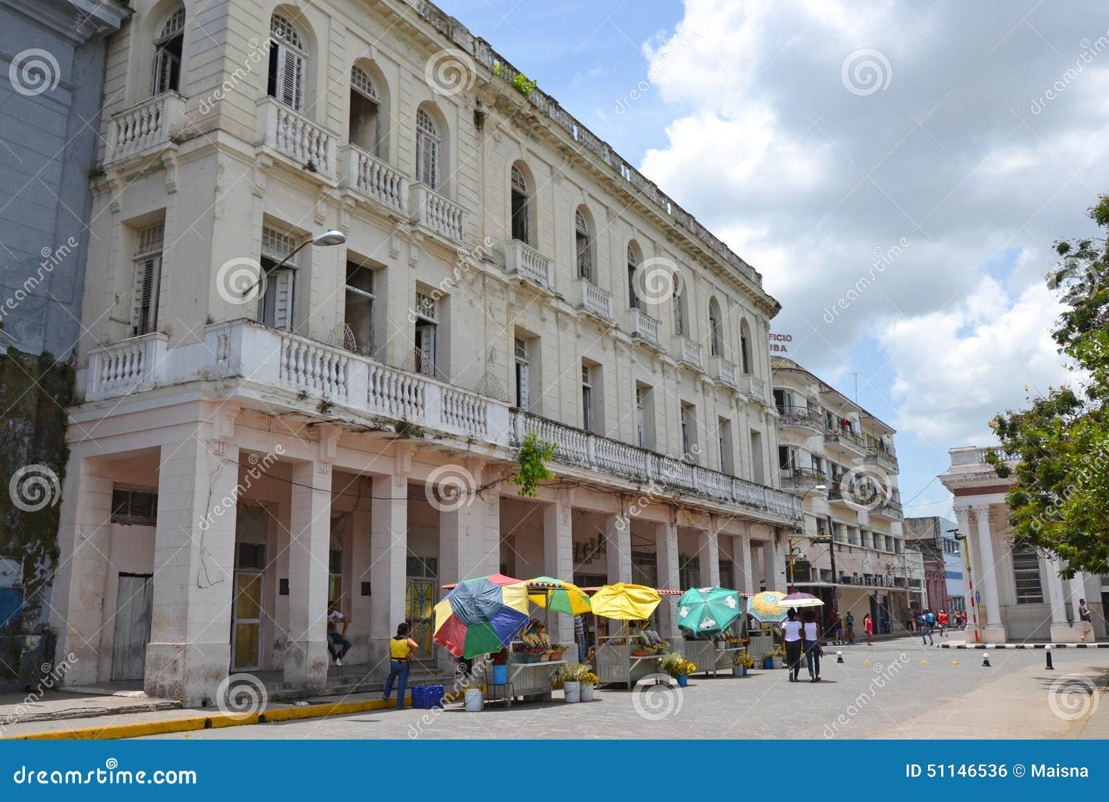 Santa Clara Flower Sellers photo éditorial. Image du historique 51146536