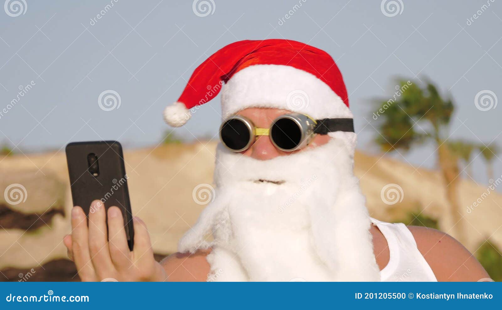 Santa Claus Takes Selfie. Santa Summer Vacation. Santa Claus Blogger Stock Footage - Video of beach, celebration: 201205500 Santa Claus Takes Selfie. Santa Summer Vacation. Santa Claus Blogger Stock Footage - Video of beach, celebration: 201205500
