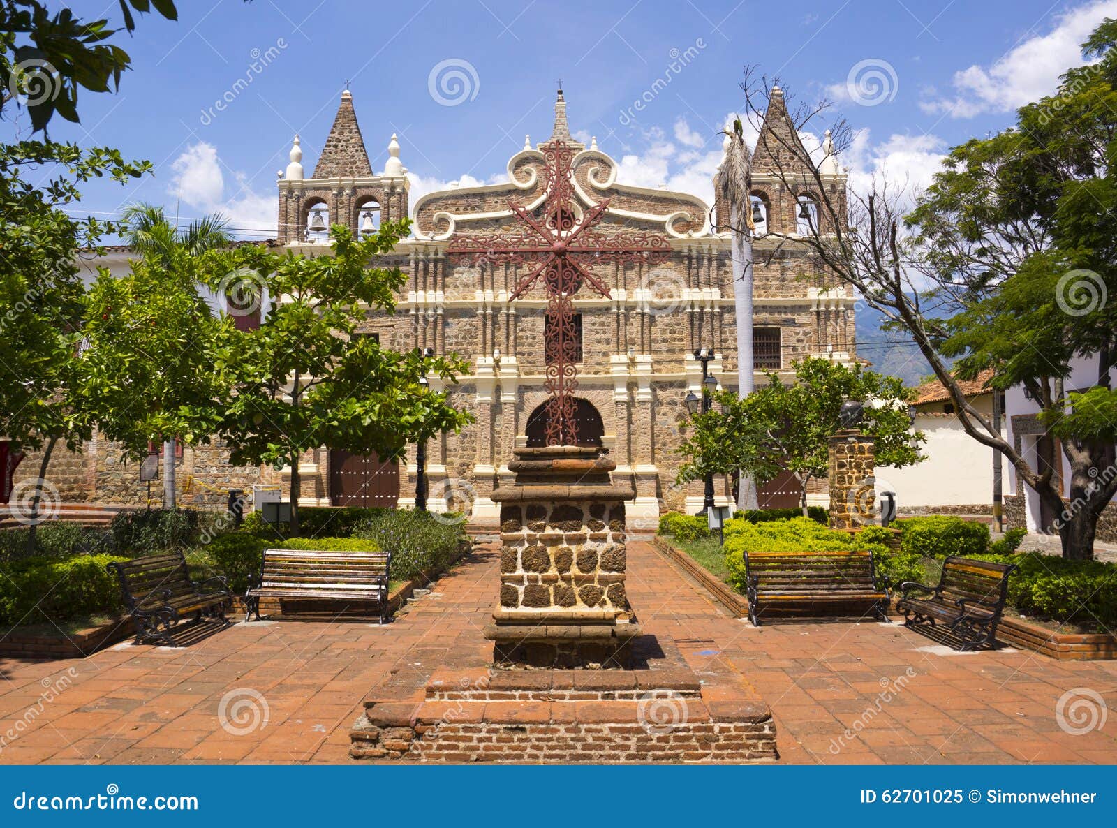 santa fe de antioquia, antioquia, colombia - iglesia de santa barbara