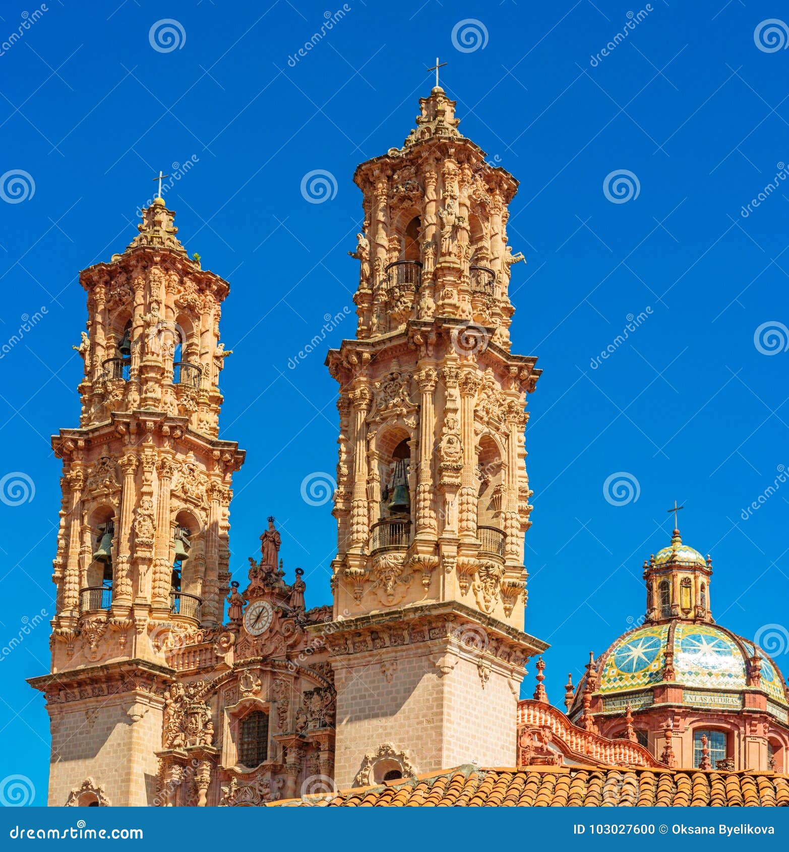 santa prisca church in taxco, mexico