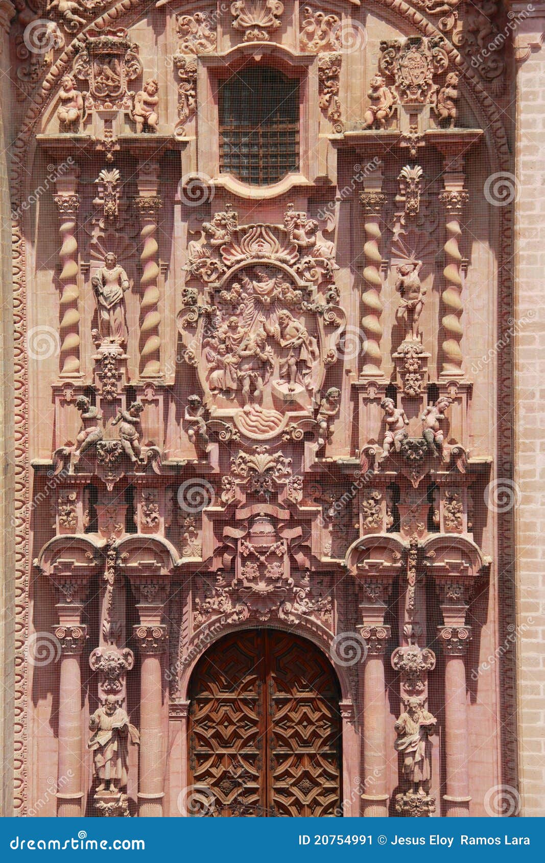 baroque cathedral  of santa prisca in taxco guerrero, mexico