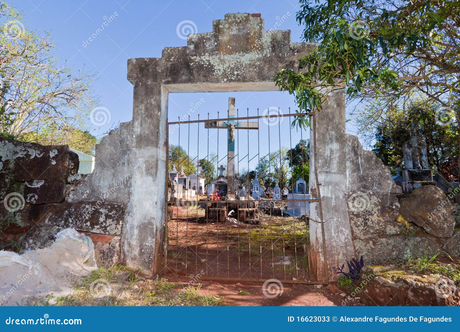 sao joao baptista ruins cemetery
