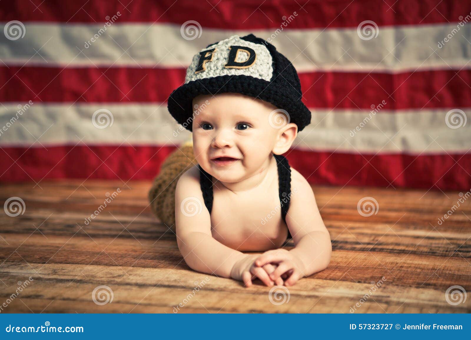 Sapeur Pompier De Bebe Image Stock Image Du Rouge Adorable