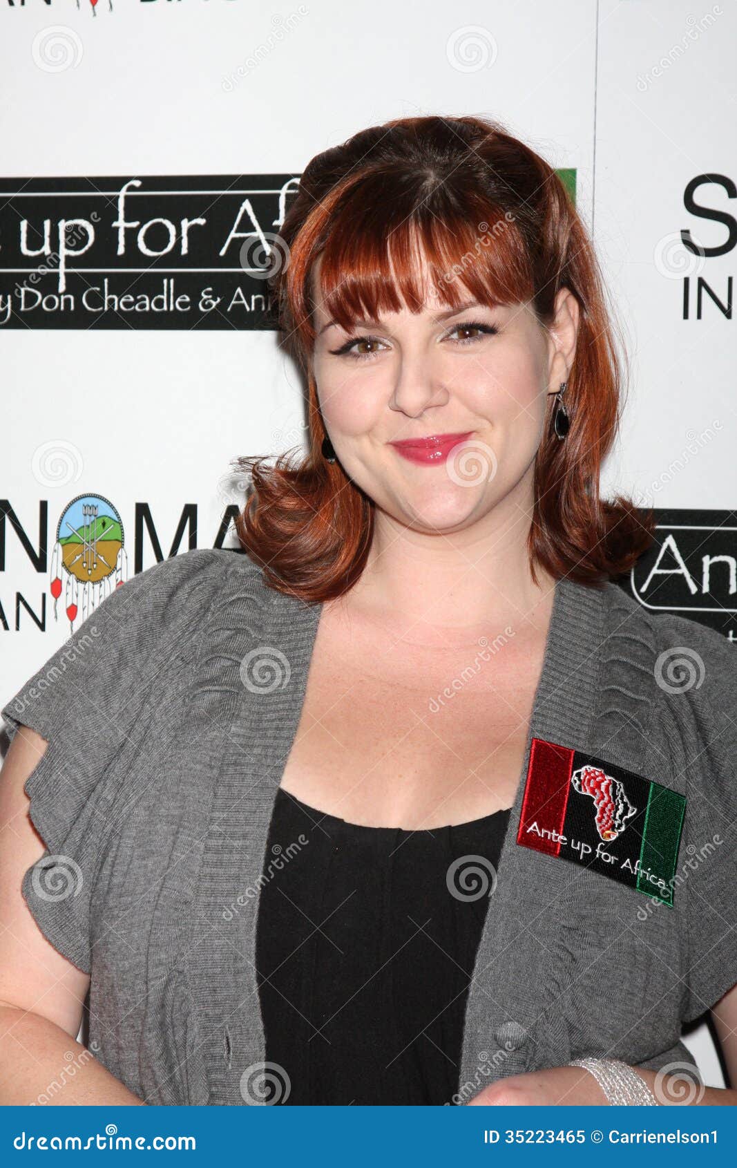 Sara rue photo